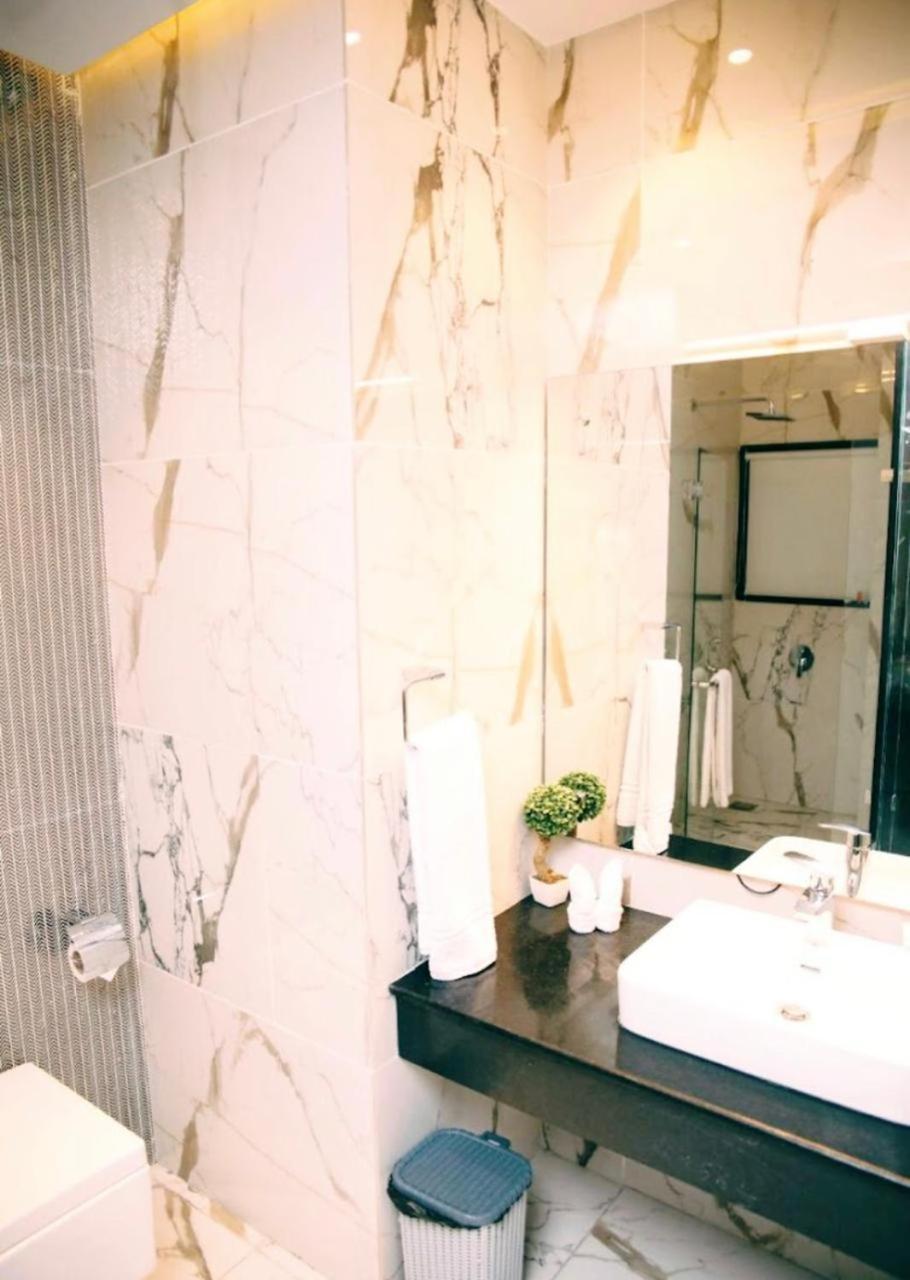Grand Ittehad Boutique Hotel ラホール エクステリア 写真