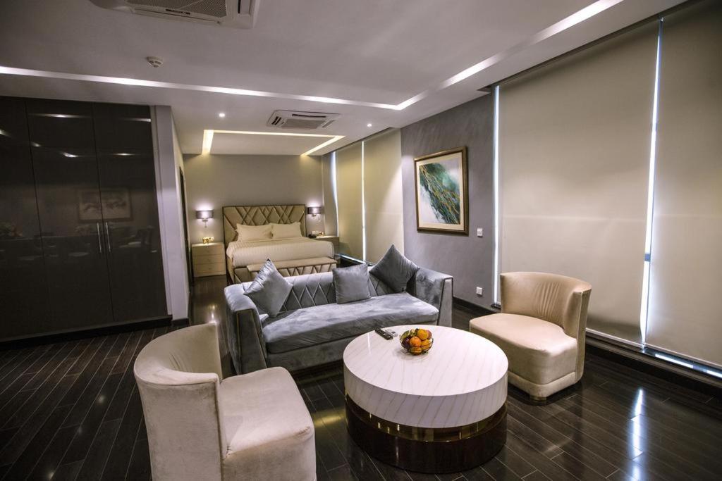 Grand Ittehad Boutique Hotel ラホール エクステリア 写真